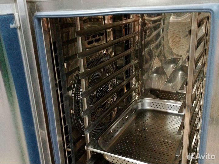 Пароконвектомат rational