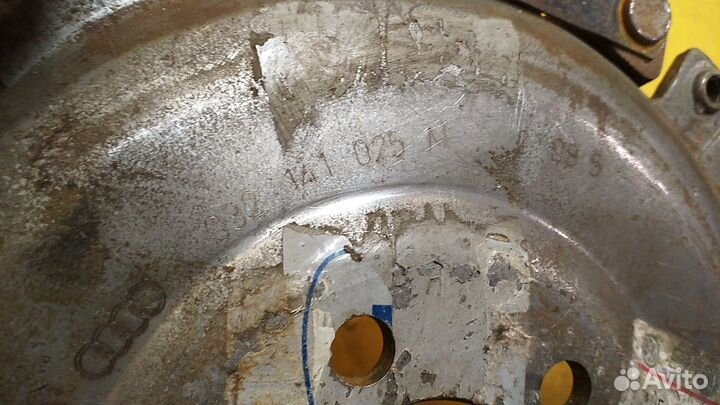 Корзина сцепления Octavia Tour (A4 1U)