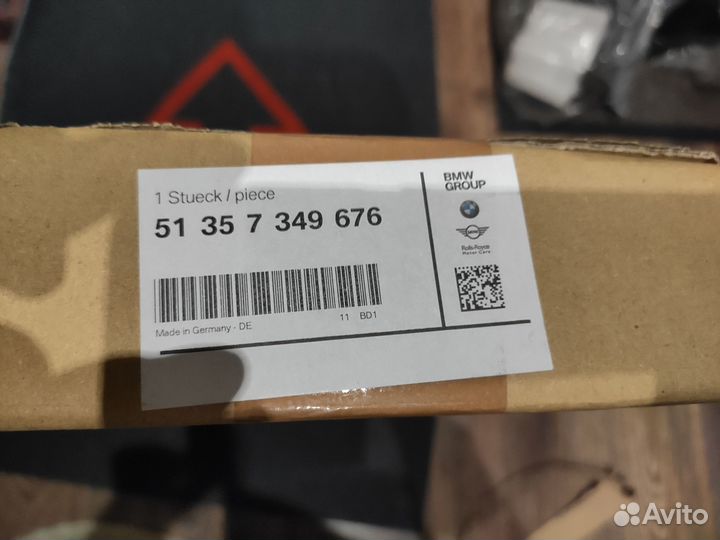 Накладка стойки двери зад пр BMW 51357349676 новый