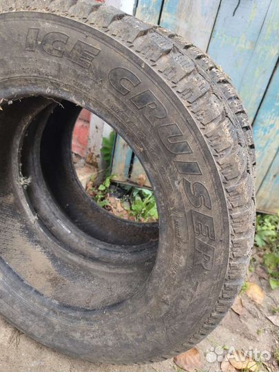 Bridgestone Ice Cruiser 7000 175/65 R14