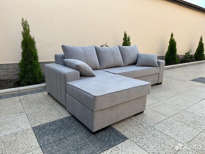 Диван с атаманкой