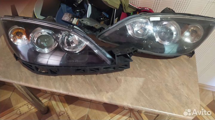 Фара mazda 3 bk хэтчбек