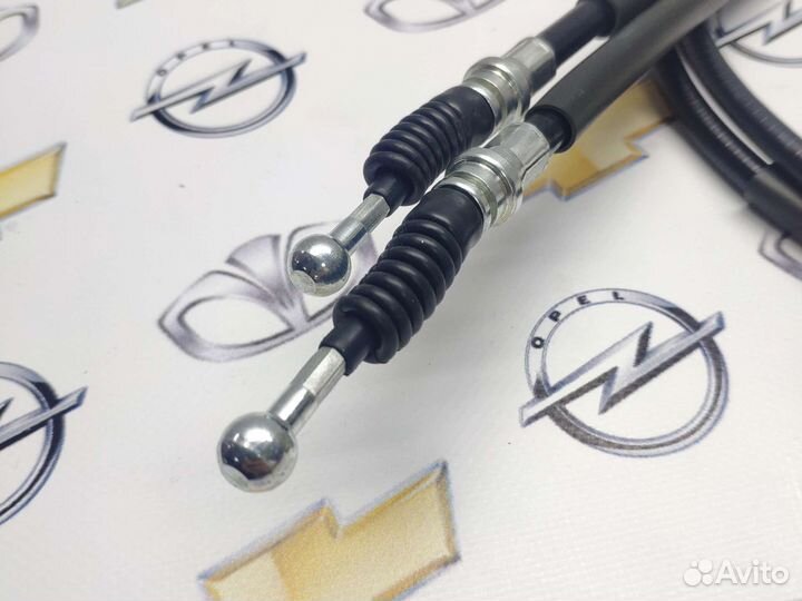 Трос ручника Opel Astra H