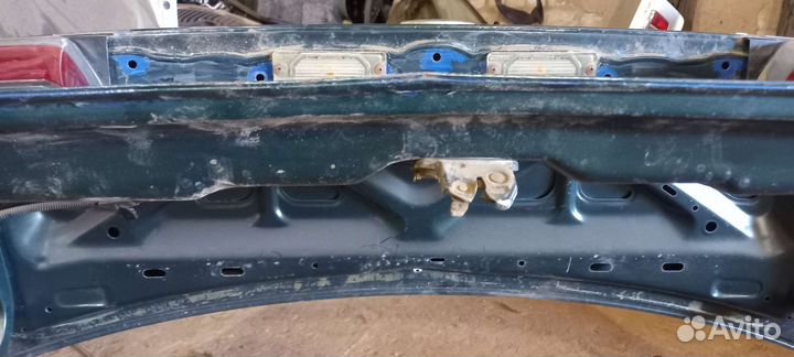 Крышка багажника в сборе Nissan Almera N15