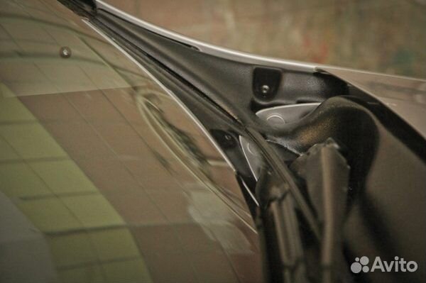 Накладка (Жабо) в проем стеклоочистителей