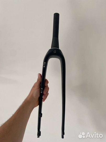 Карбоновая вилка с рамы flyxii