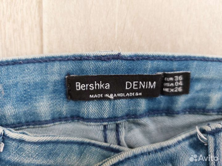 Джинсы bershka