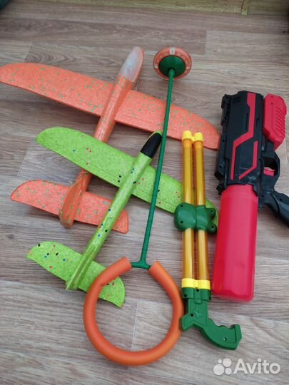 Игрушки, за всё -200