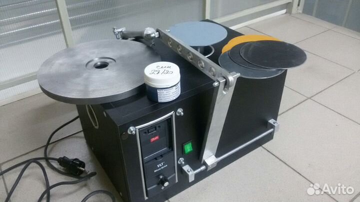 Станок для заточки парикмахерского и маникюрного и