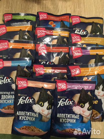Корм в пакетиках для кошек, котят, котов