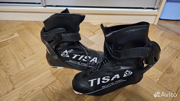 Лыжные ботинки tisa