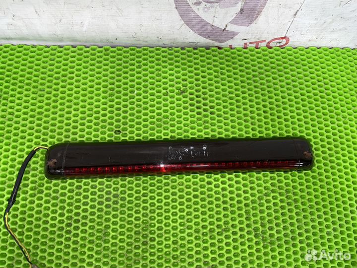 Стоп - сигнал дополнительный Chevrolet Tahoe GMT40