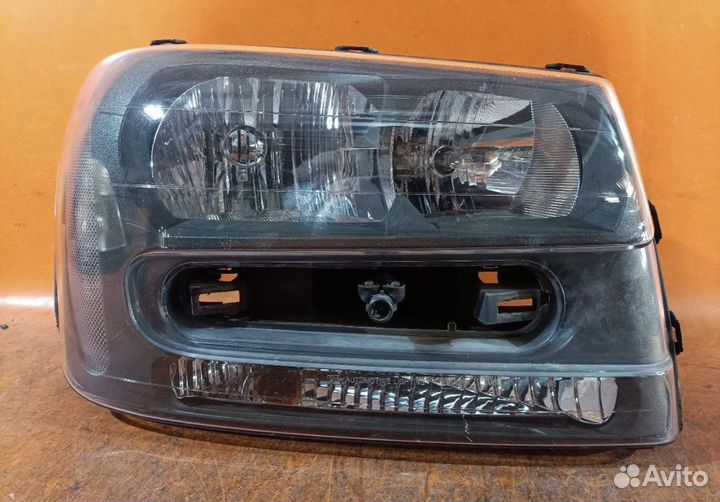 Фара chevrolet trail blaizer gmt360