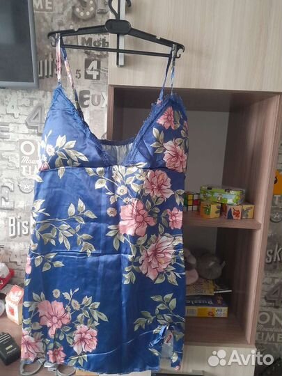 Халат с комплектом дополнений женский 48 новый