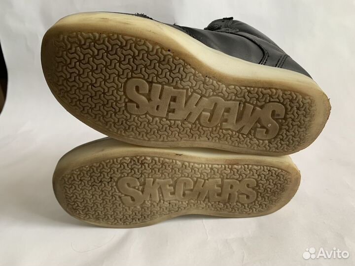 Кроссовки с подсветкой Skechers