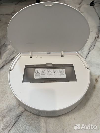 Робот пылесос