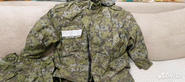 Форма продаю имеются размеры 54 и 56 размеры