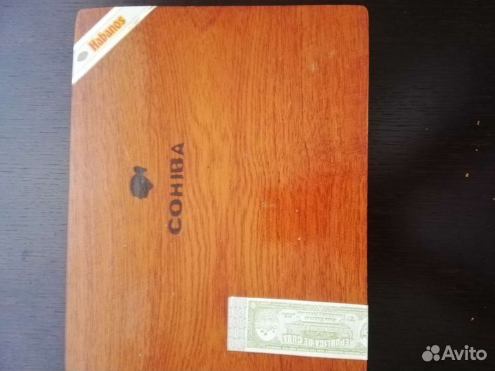 Ящик из под сигар фирмы Cohiba