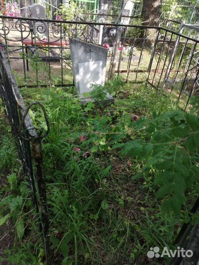 Уборка могил на кладбище в Москве и обл