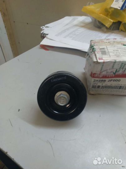 Натяжной ролик ремня генератора Hyundai Tucson