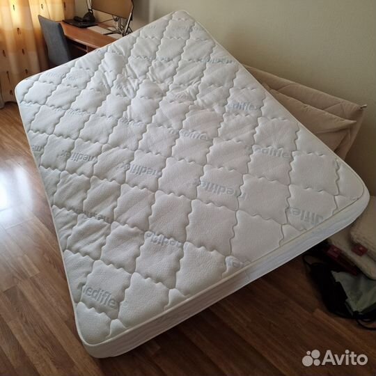 Матрас 140х200 аскона бу в хорошем состоянии