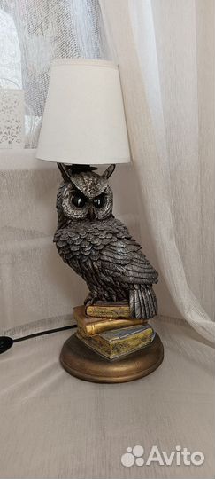 Лампа настольная