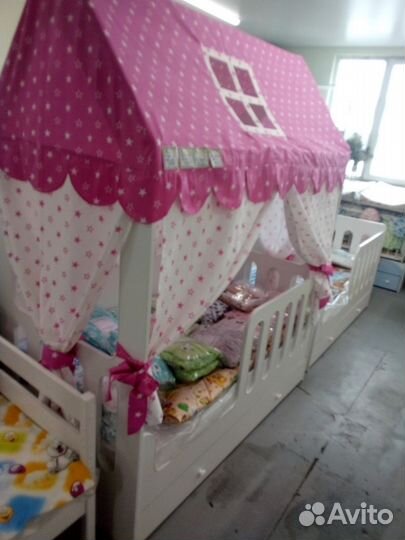 Детская кроватка Домик 1600-800