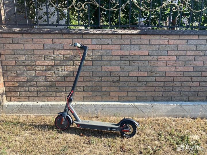 Электросамокат Aovo m365 Pro