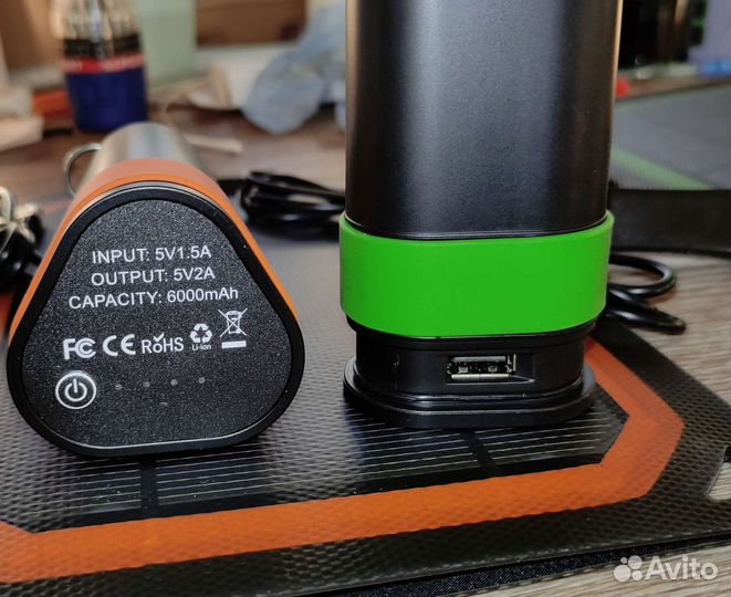 Солнечная батарея с PowerBank и фонарем