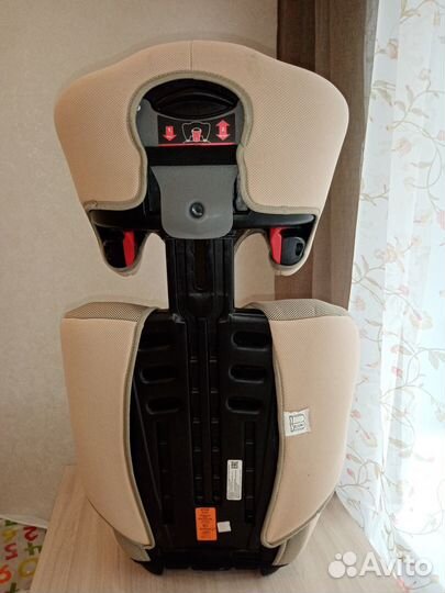 Автокресло (15-36 кг) Heyner MaxiProtect