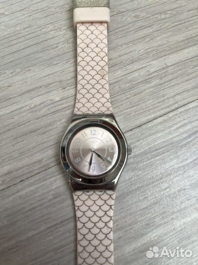 Часы swatch женские