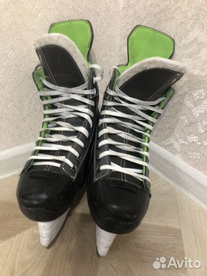 Коньки хоккейные bauer XLS