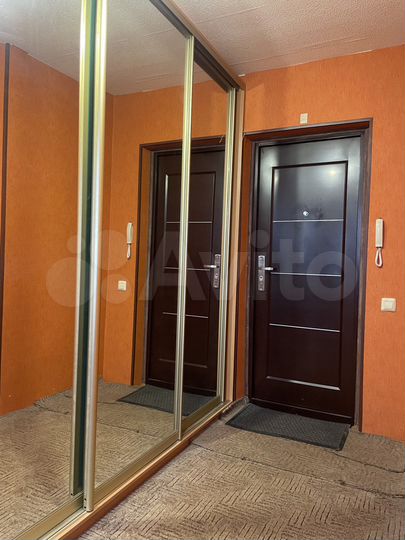 1-к. квартира, 48 м², 1/10 эт.