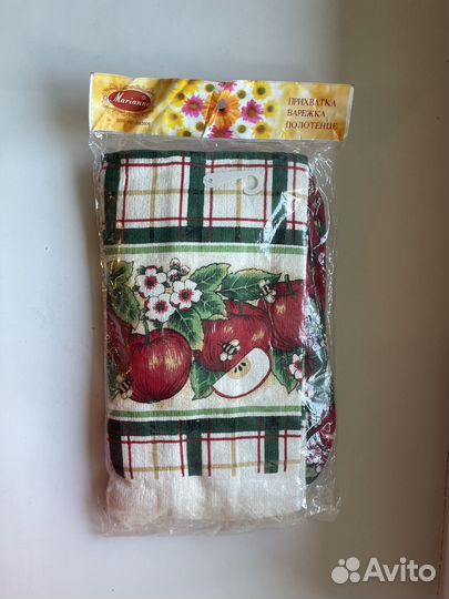 Кухонное полотенце, прихватка и варежка: набор