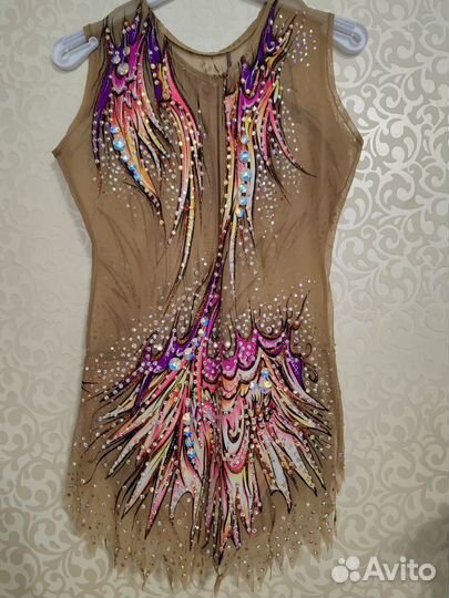 Красивый купальник для художественной гимнастики