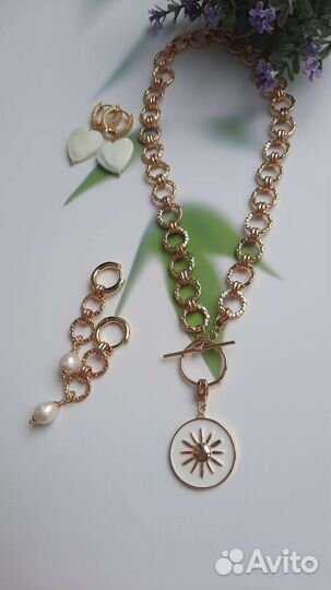 Бижутерия серьги и колье
