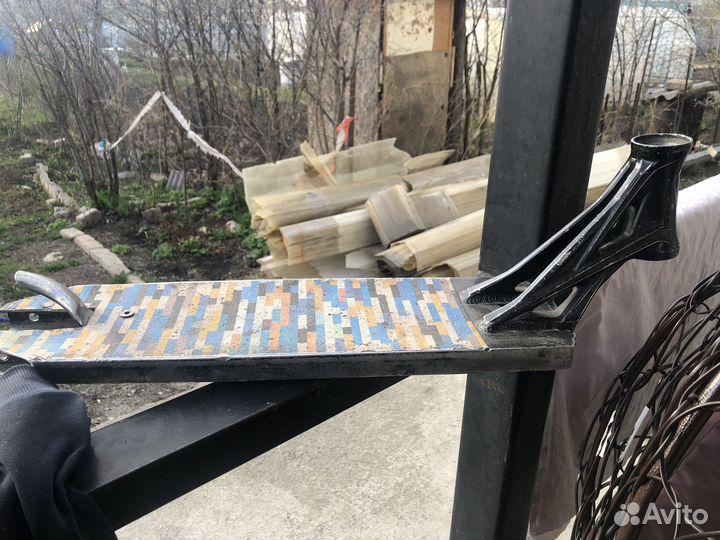 Трюковой самокат