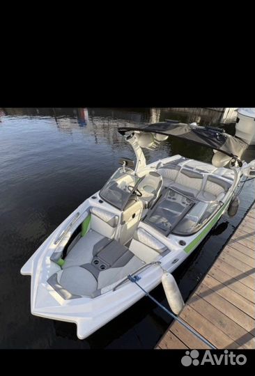 Катер-буксировщик Tige RZR + прицеп