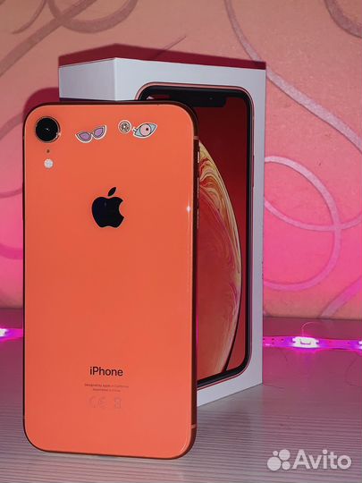 iPhone Xr, 64 ГБ