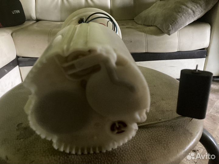 Топливный насос на Ниссан примьера p12