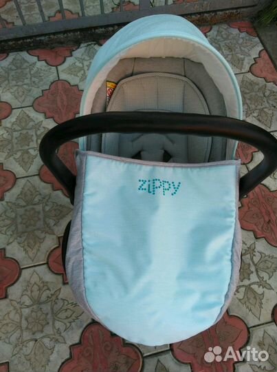 Коляска Tutis Zippy 3в1