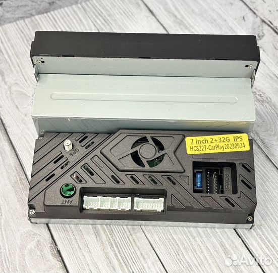 Магнитола android 7дюйм 8 ядер Gorilla glass