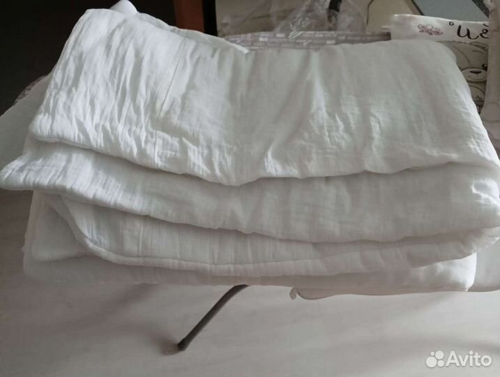 Бортики в детскую кроватку+ одеяло и подушка