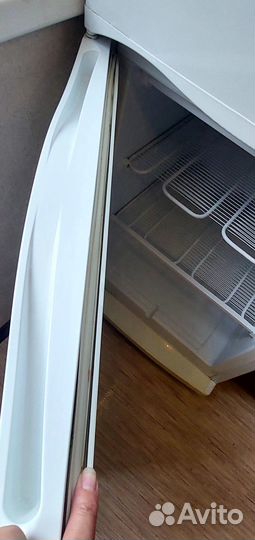 Холодильник Atlant бу