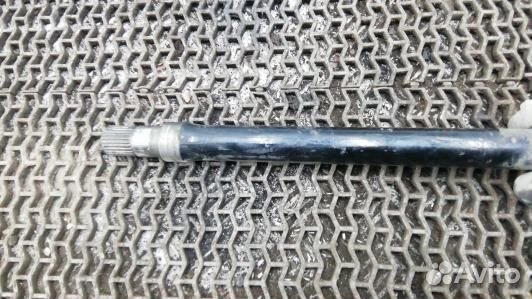 Привод передний правый opel mokka (LKR11N101)