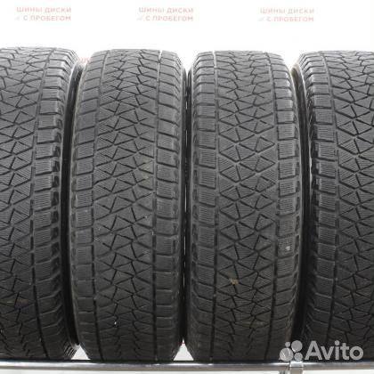 Bridgestone Blizzak DM-V2 235/55 R18