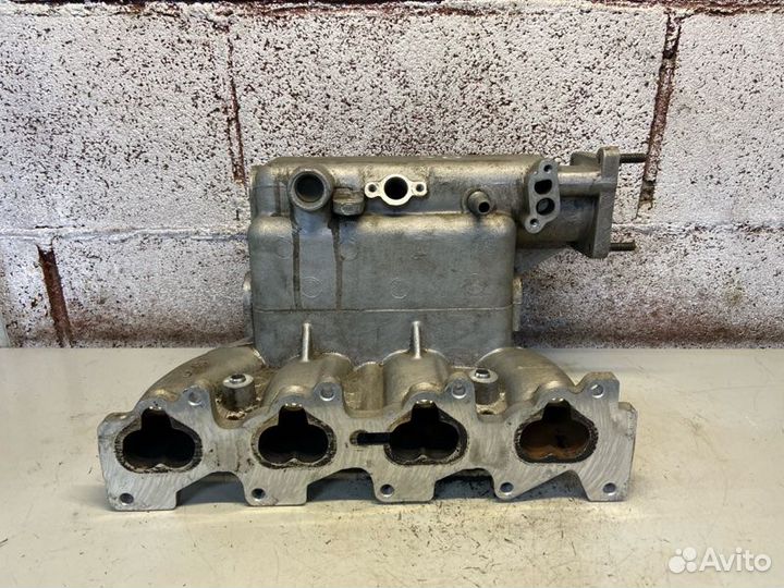 Впускной коллектор Hyundai Elantra 3 XD G4GB