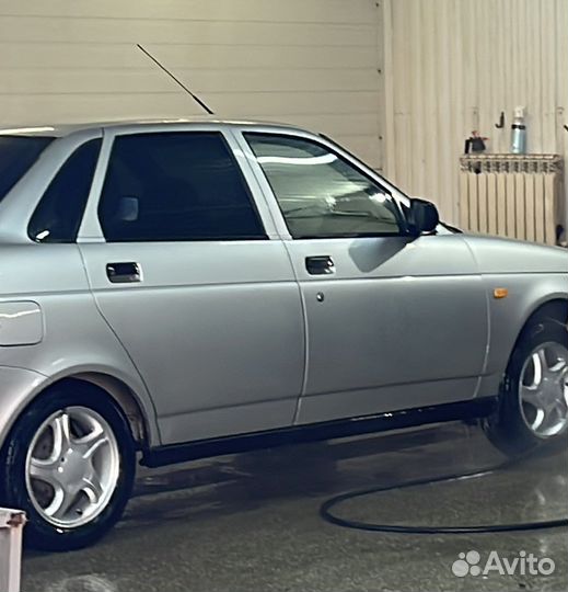 LADA Priora 1.6 МТ, 2011, 200 000 км
