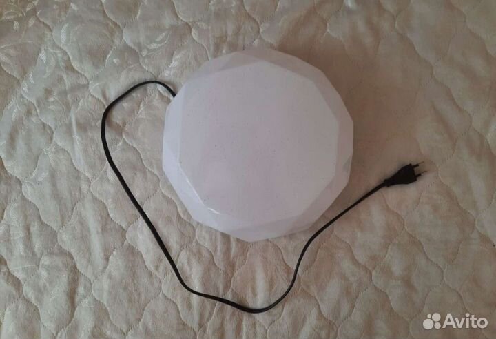 Новый светодиодный светильник