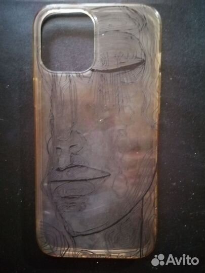 Чехлы на телефон iPhone 14